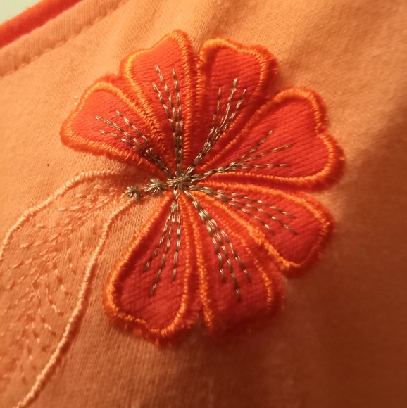 π FREE GIFT INCLUDED π Embroidered Summer Top Blouse 100% Cotton - Picture 6 of 12